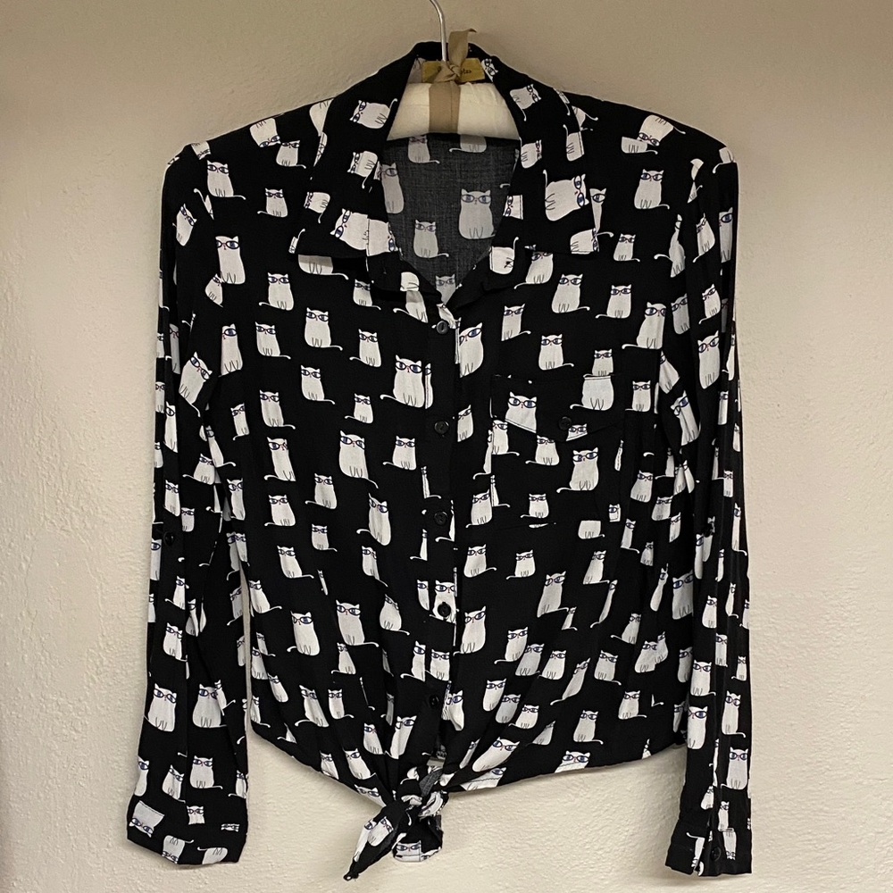 Love Notes Geeky Kitty Button Down Top